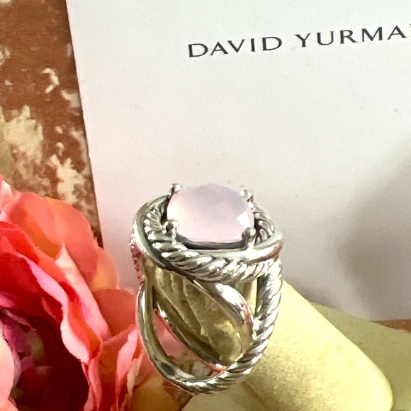 DY Infinity Rose Quartz Ring - Picture 6 of 11